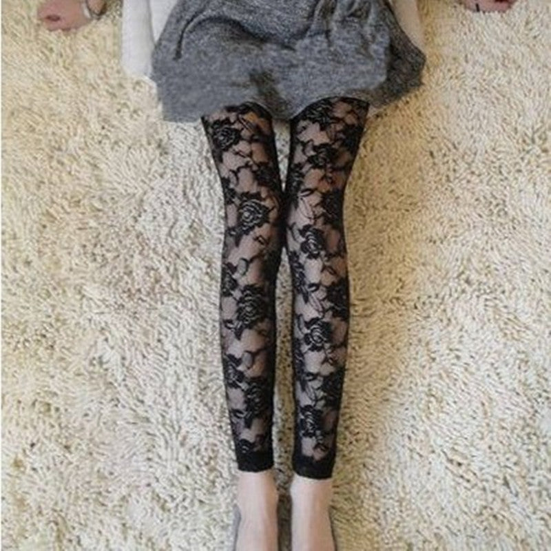 Autumn Sweet Lace Rose Hollow Leggings - Onouthati