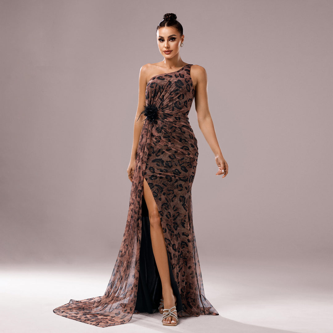 One-shoulder Diagonal Collar Leopard Sequined Evening Dress - Onouthati
