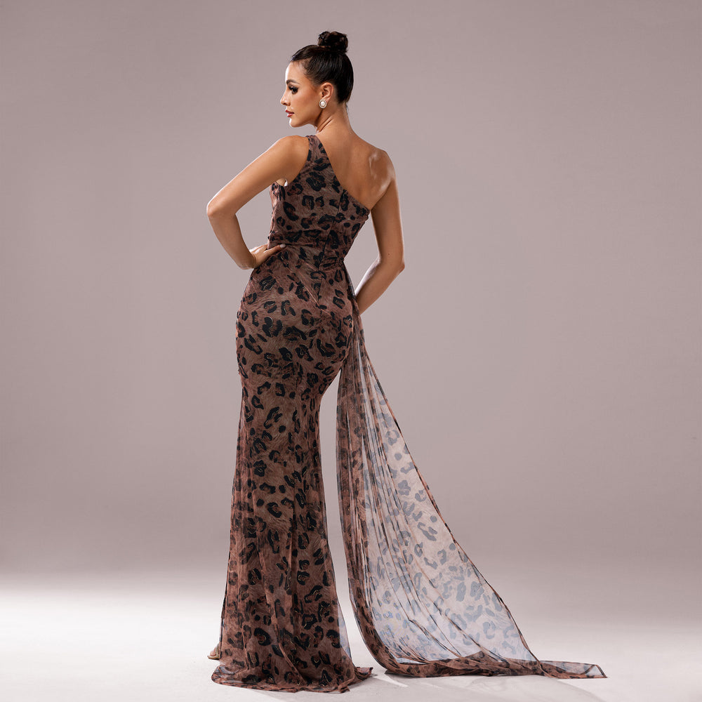 One-shoulder Diagonal Collar Leopard Sequined Evening Dress - Onouthati