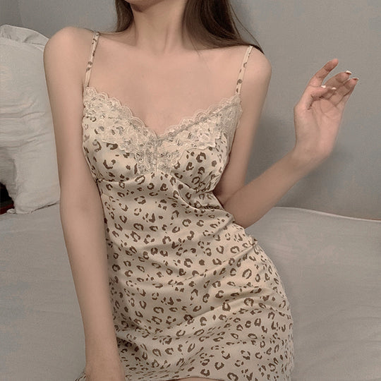 Sexy Pajamas Women Summer Thin Lace Suspender Nightdress - Onouthati