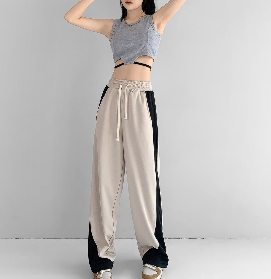 Loose Fitting Fashionable Sports Pants For Women - Onouthati