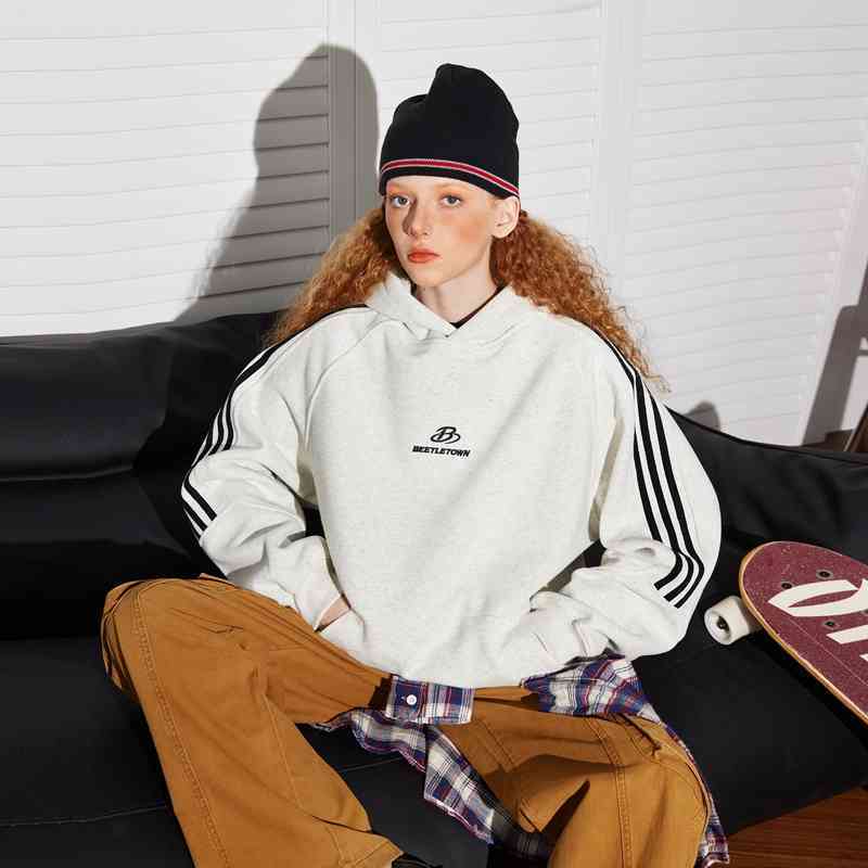 Retro Sports Raglan Striped Hooded Sweater For Women - Onouthati