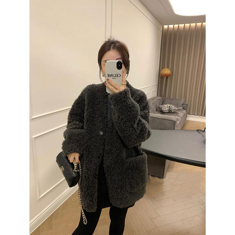 Loose And Warm Lamb Wool Top Coat For Women - Onouthati