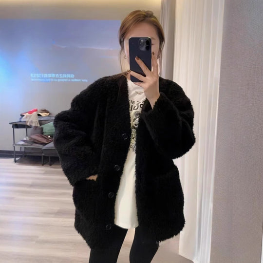 Loose And Warm Lamb Wool Top Coat For Women - Onouthati