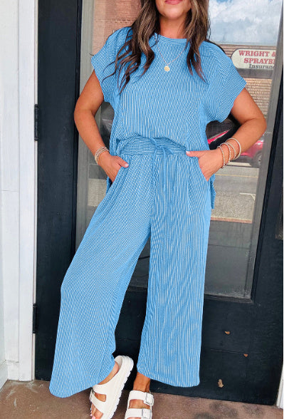 Blue Solid Corded Knit Short Sleeve T Shirt And Wide Leg Pants Set - Onouthati